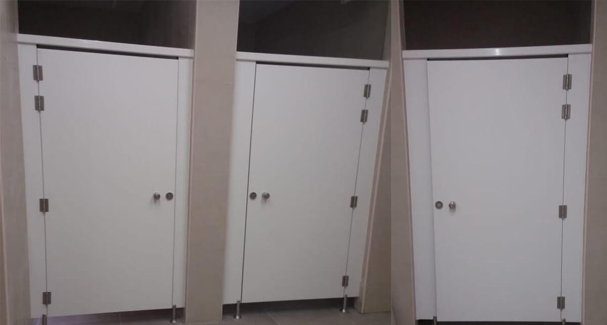 HPL Toilet Doors supplier in UAE